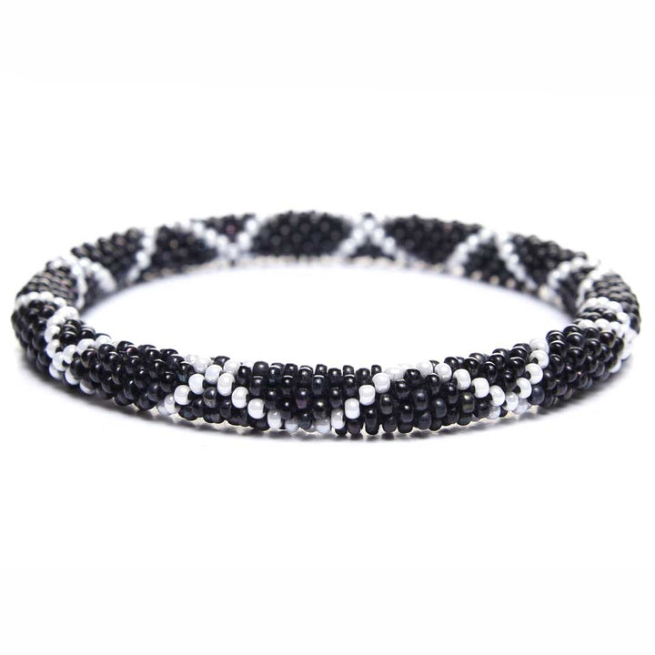 Black & White Criss Cross - 7"