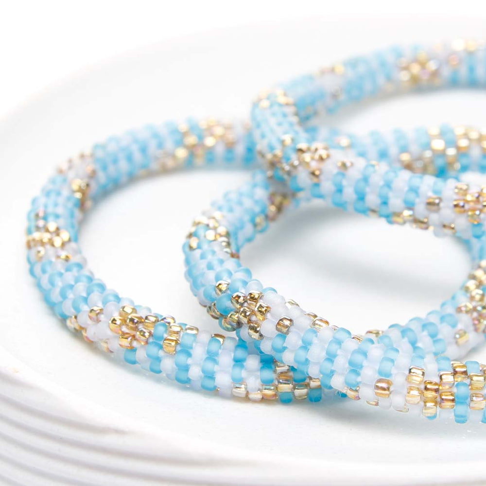 Frosted Blue & Gold Stripe Beaded Bracelet-side