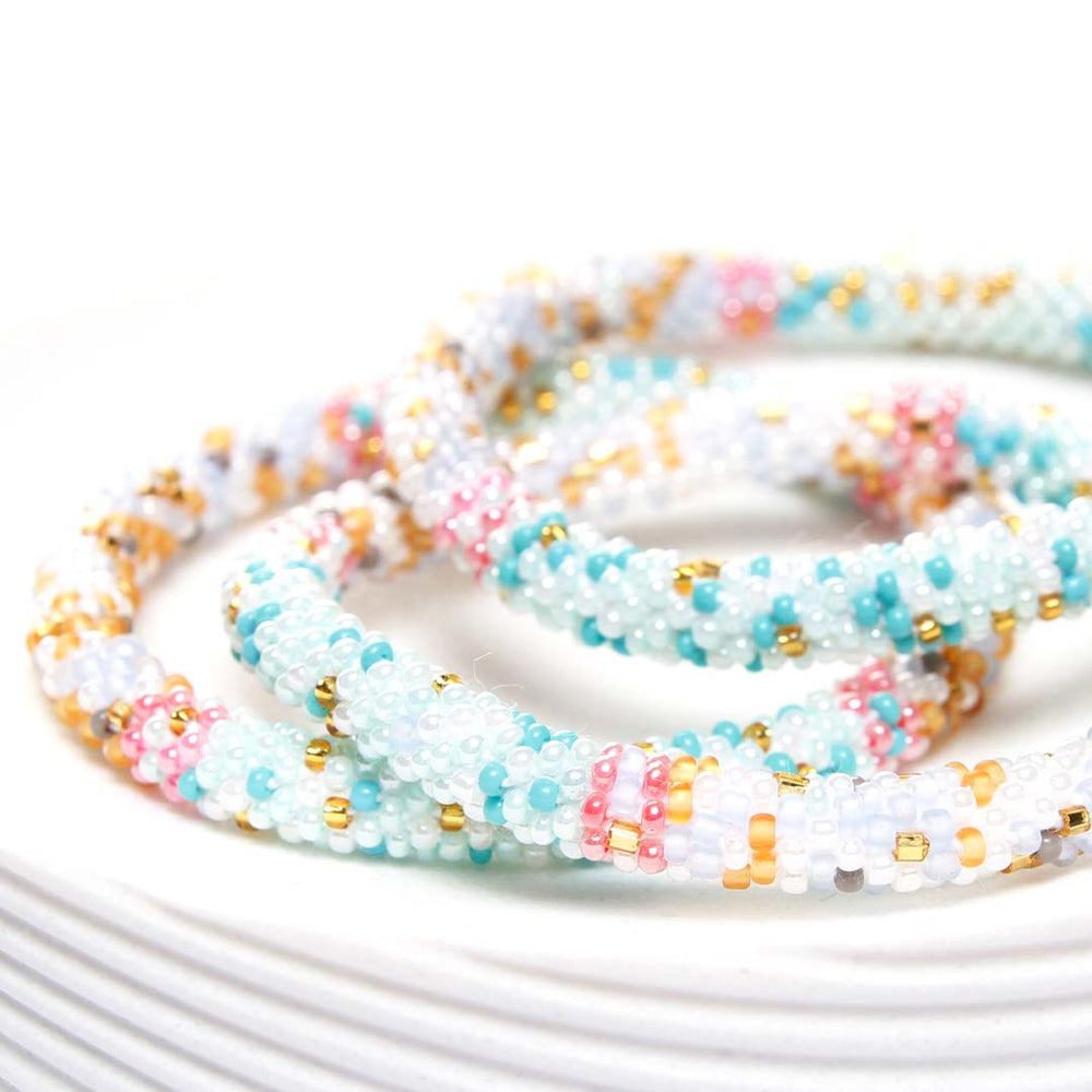 Pretty Beach Confetti Beaded Bracelet-side