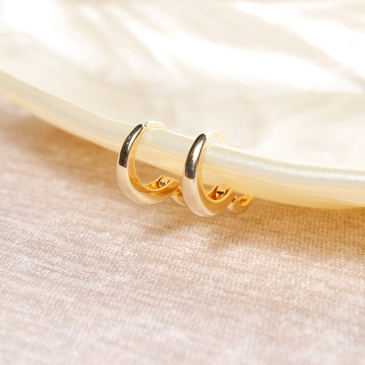 18K Gold Soft Angled Hoop Earrings